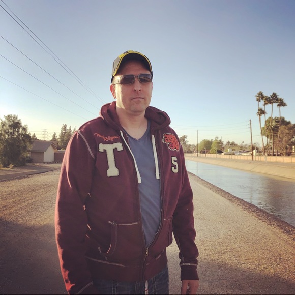 Meet your Posher, Jim - Picture 3 of 3